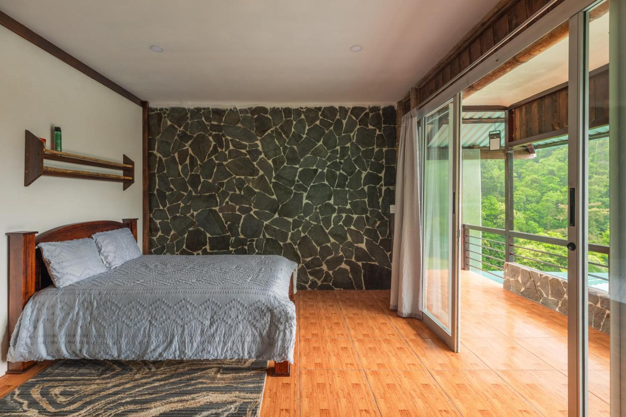 Hotel Rivel - Restaurant & Nature Retreat Turrialba Eksteriør bilde