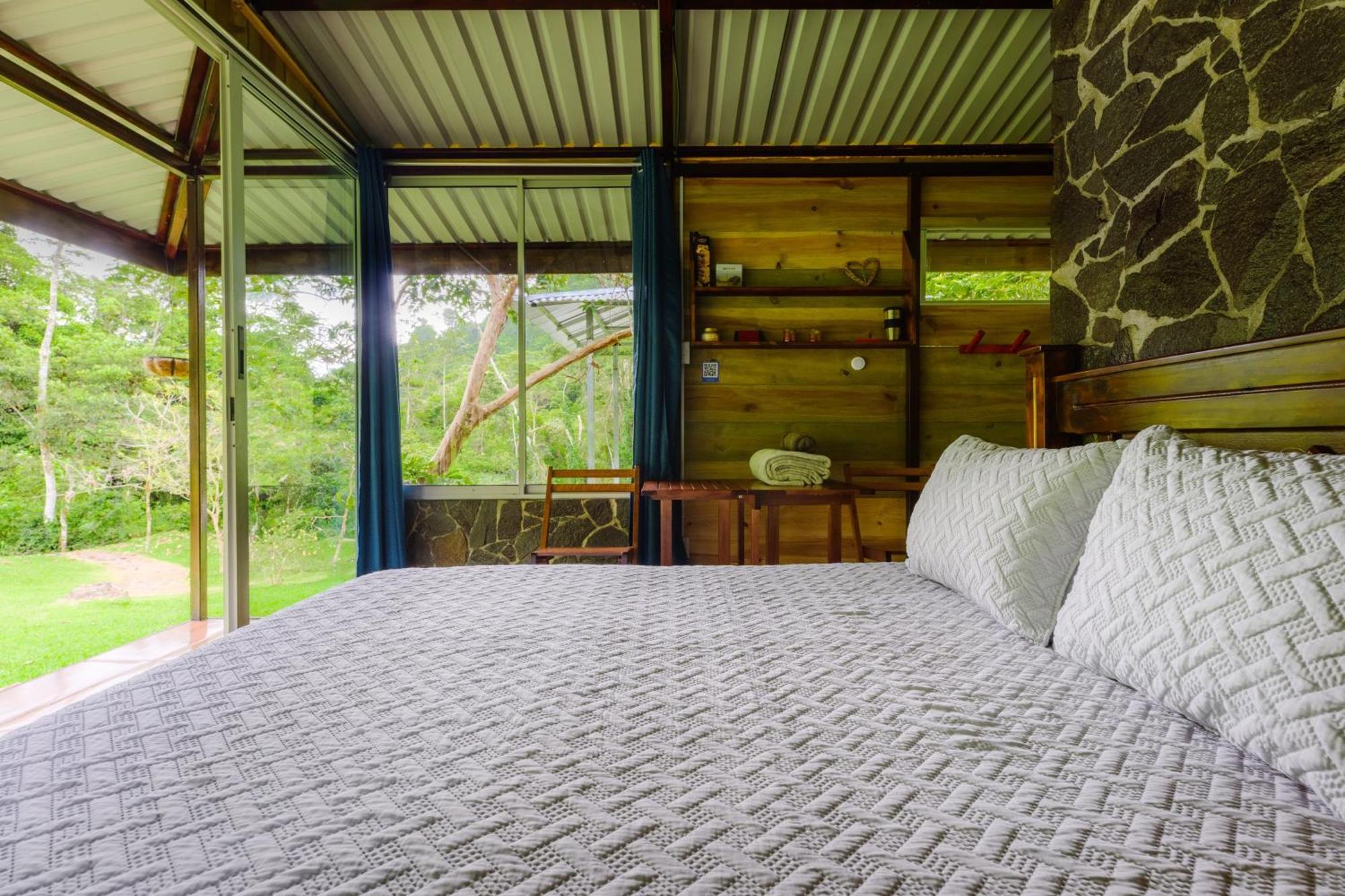 Hotel Rivel - Restaurant & Nature Retreat Turrialba Eksteriør bilde