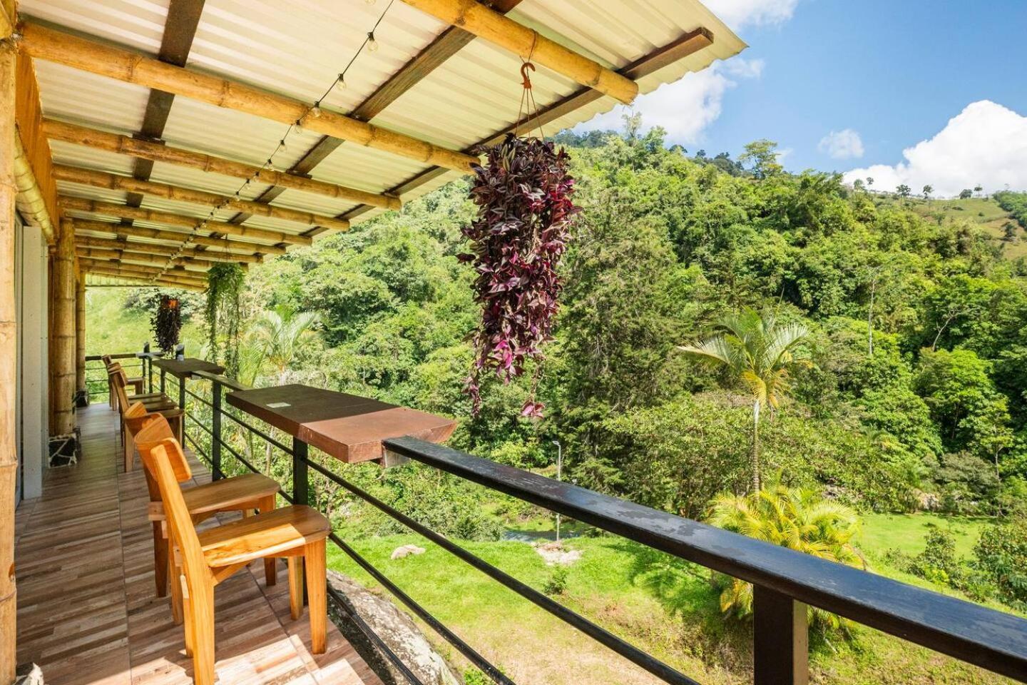 Hotel Rivel - Restaurant & Nature Retreat Turrialba Eksteriør bilde