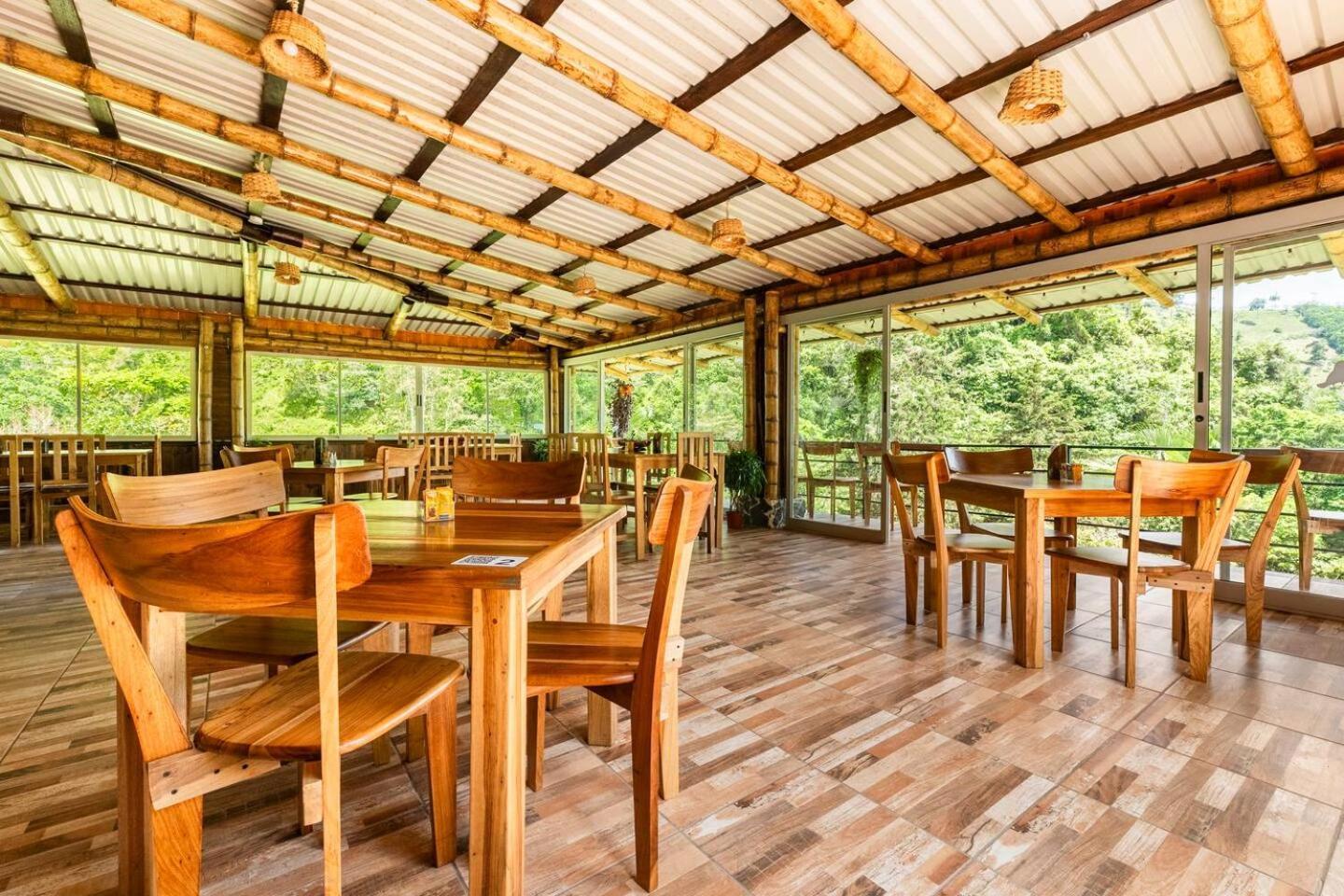 Hotel Rivel - Restaurant & Nature Retreat Turrialba Eksteriør bilde